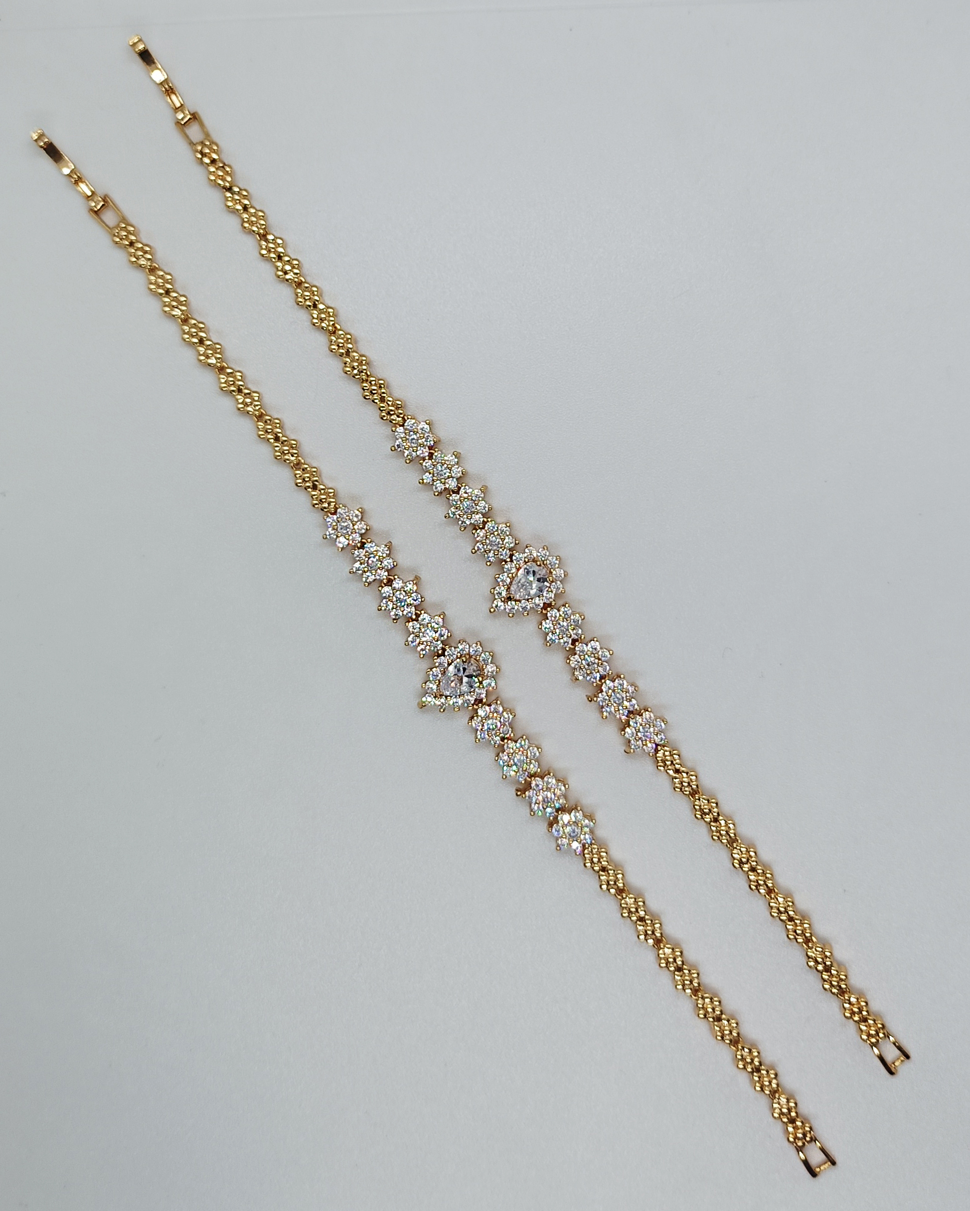 Regal Sparkle Gold Bracelet